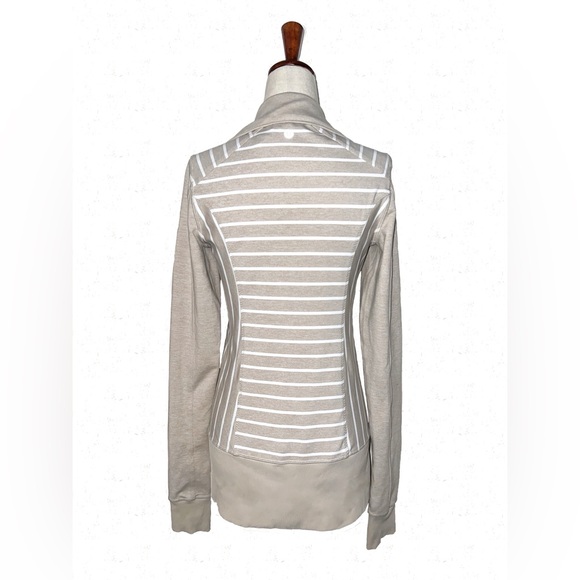 Lululemon Nice Asana Jacket Deauville Stripe Heathered Cashew White - Size: 6 - Picture 8 of 11